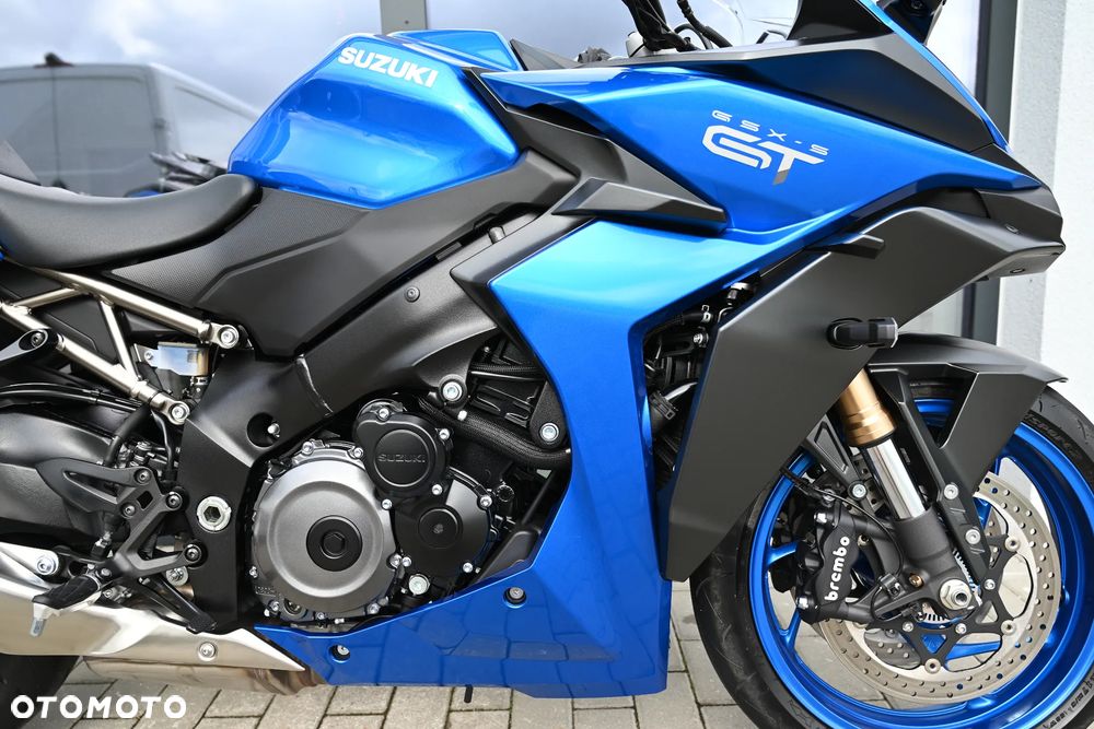 Suzuki GSX 1000 - 13