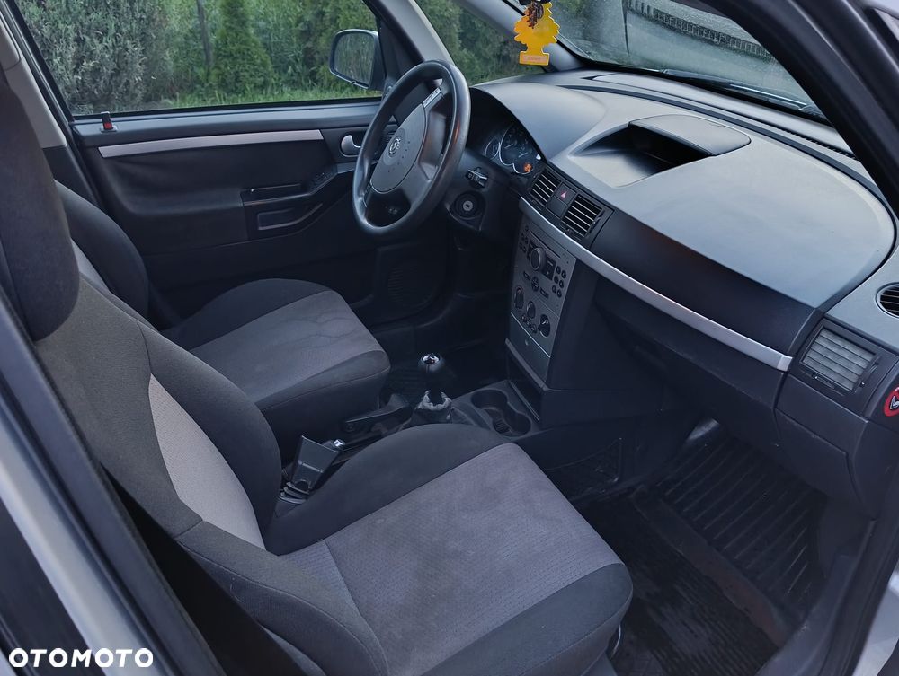Opel Meriva 1.6 16V Cosmo - 7