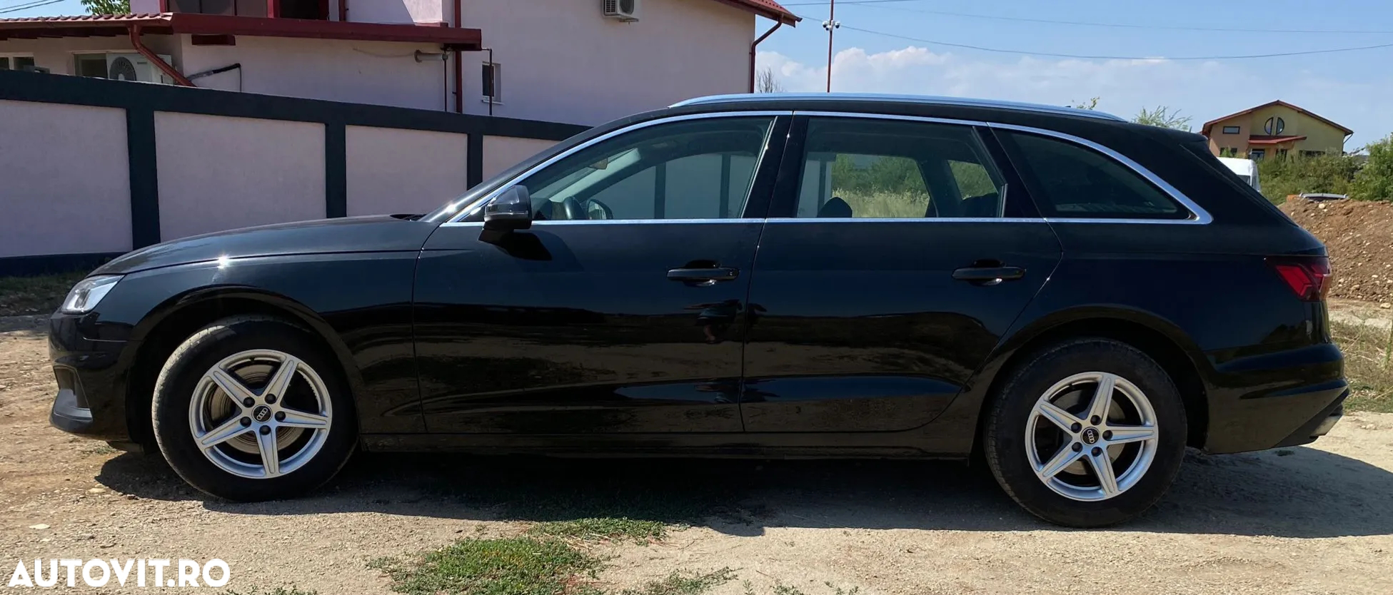 Audi A4 Avant 30 TDI S tronic advanced - 5