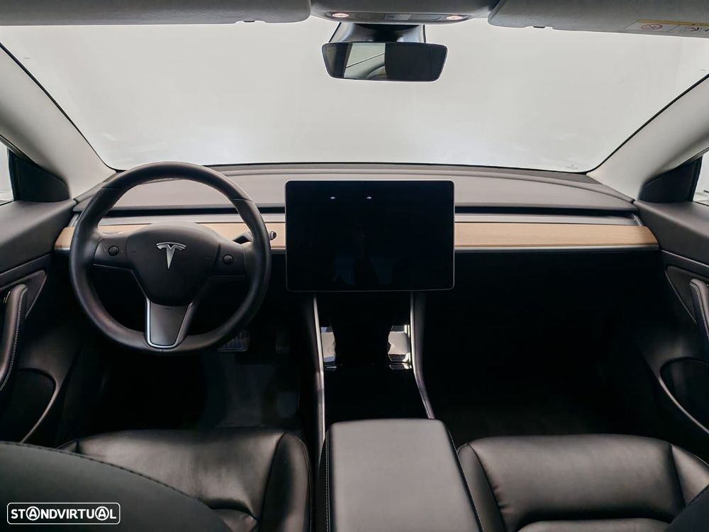 Tesla Model 3 Standard Range Plus RWD - 11