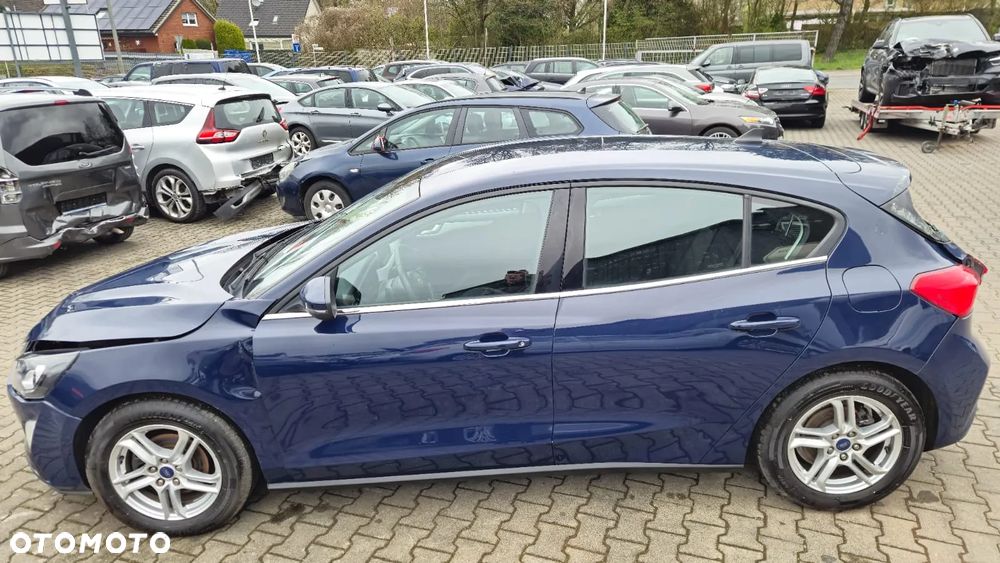 Ford Focus 1.0 EcoBoost Connected - 3