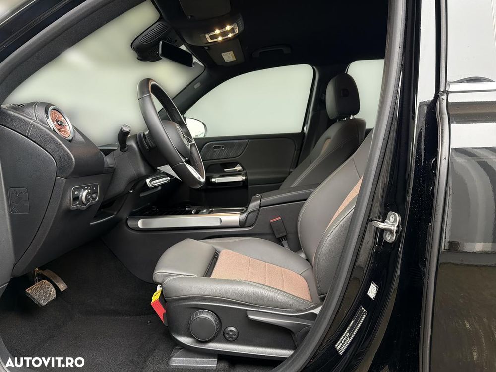 Mercedes-Benz EQB 250+ - 12