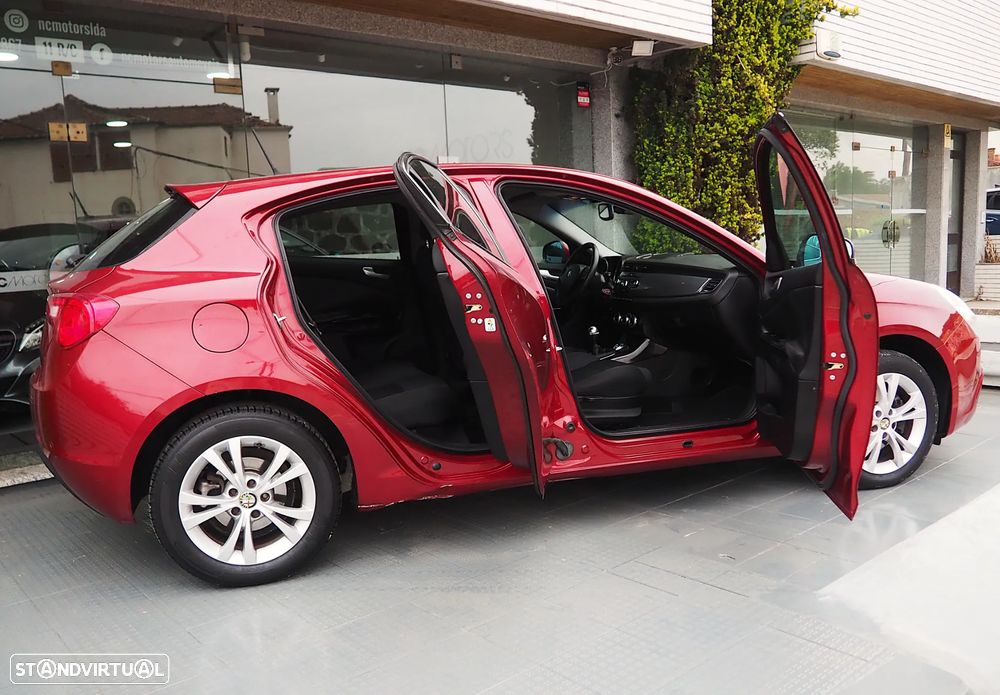 Alfa Romeo Giulietta 1.4 TB 16V Impression - 12