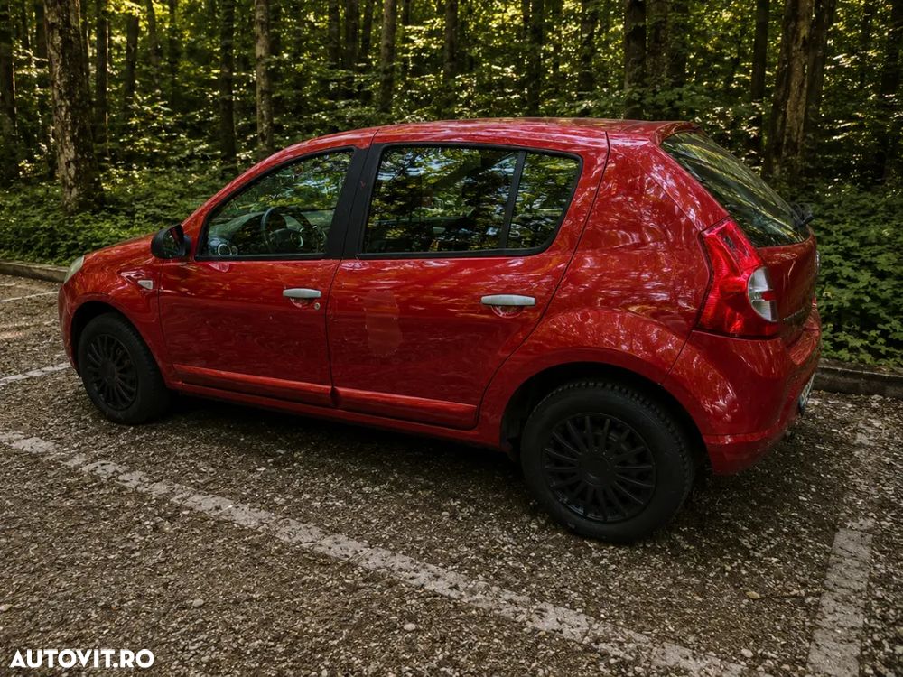 Dacia Sandero - 6