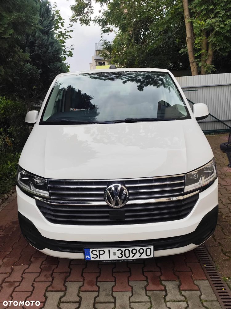 Volkswagen Caravelle - 2