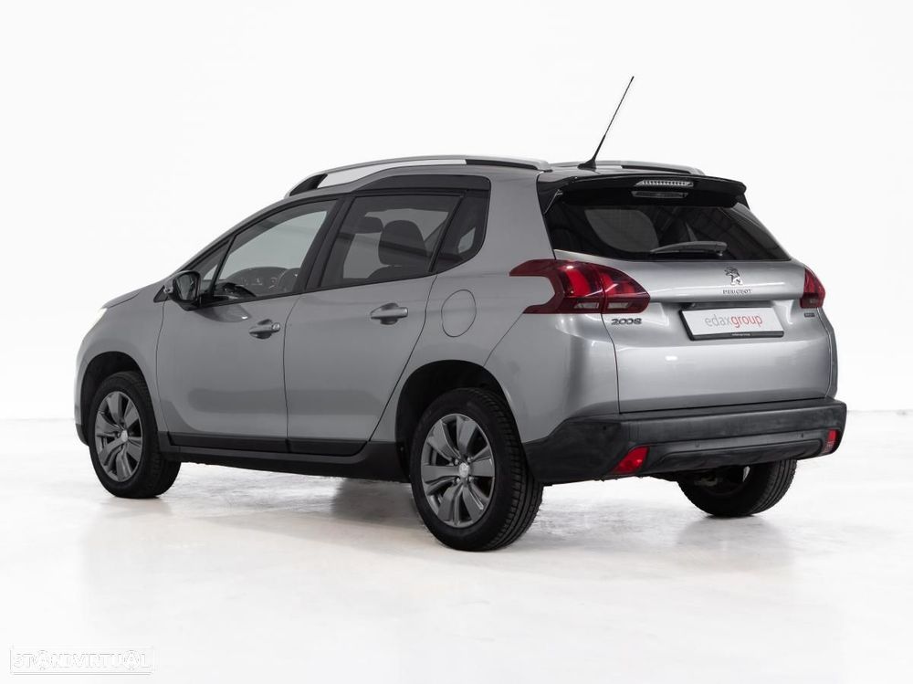 Peugeot 2008 - 4