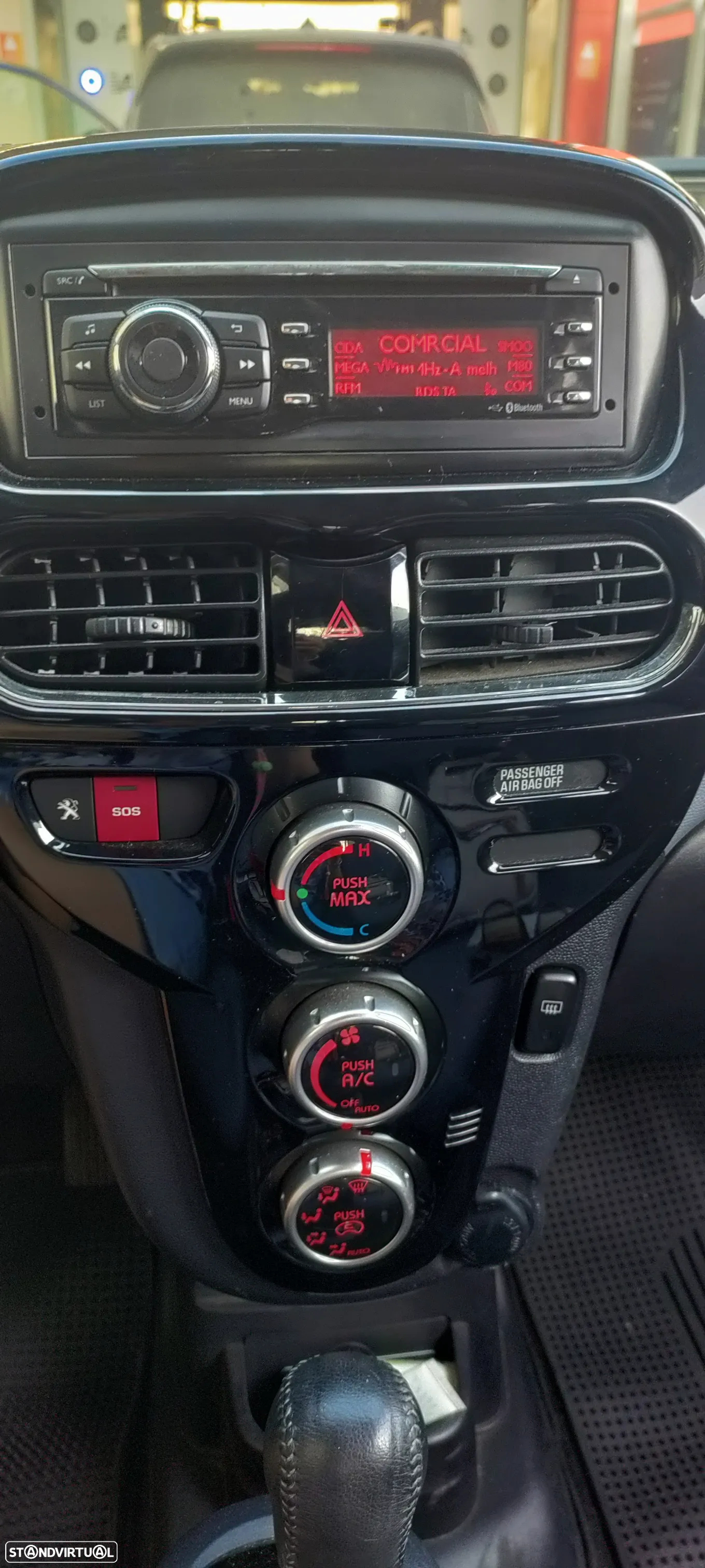 Peugeot iOn - 6