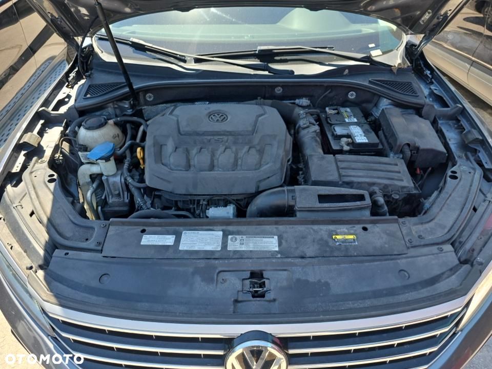 Volkswagen Passat 2.0 TSI BMT Highline DSG - 11
