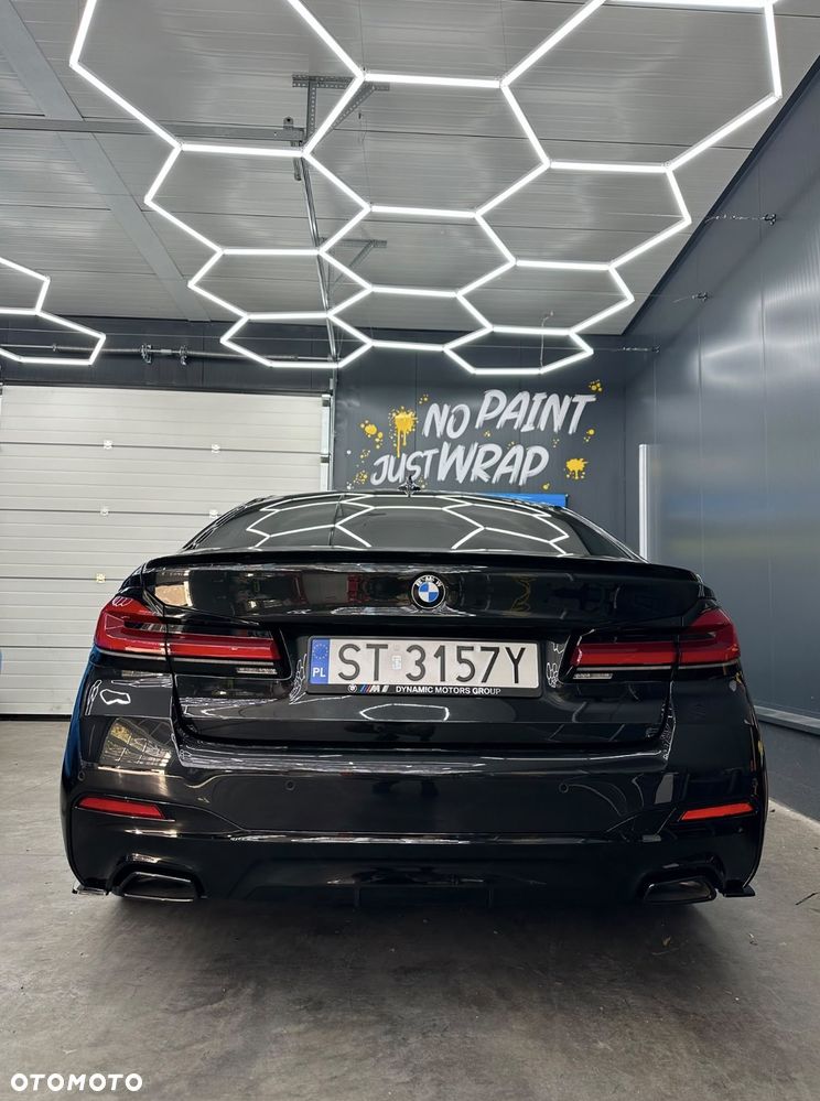 BMW Seria 5 540d xDrive mHEV M Sport sport - 3
