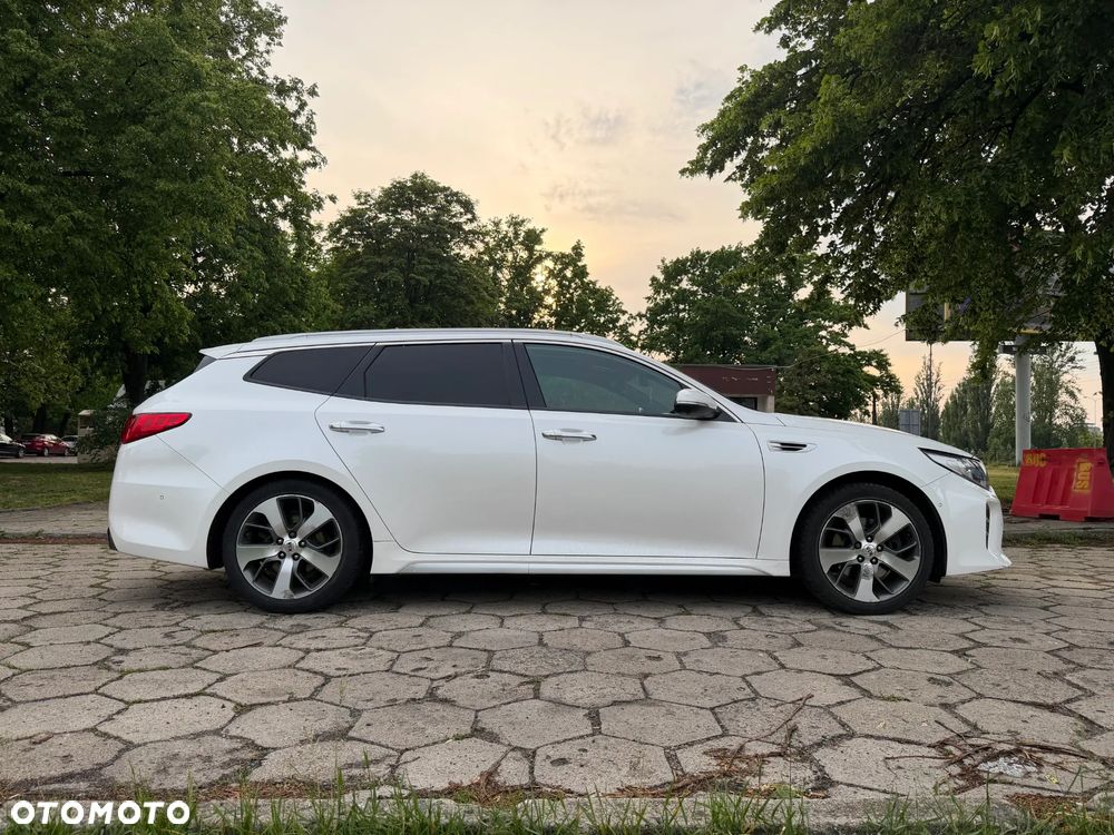 Kia Optima Sportswagon 1.7 CRDI DCT GT Line - 4