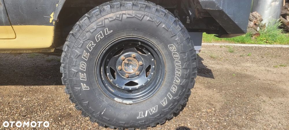 Mitsubishi Pajero - 11