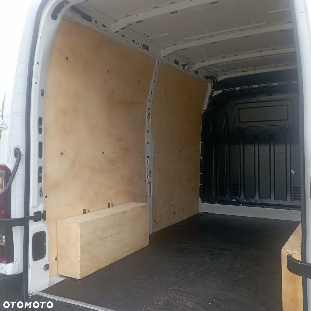 Renault Master - 20