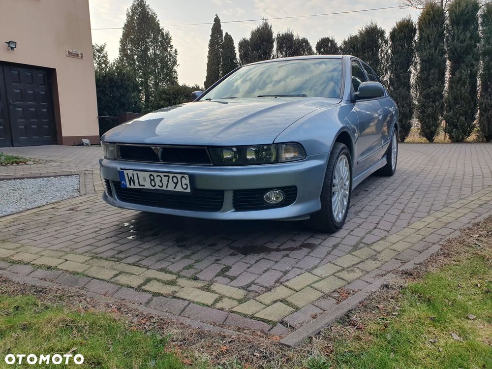 Mitsubishi Galant - 9