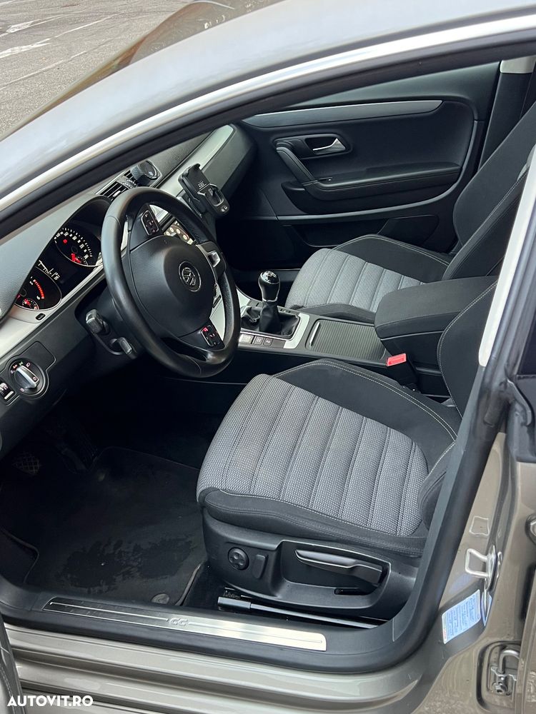 Volkswagen Passat CC 2.0 TDI BMT - 12