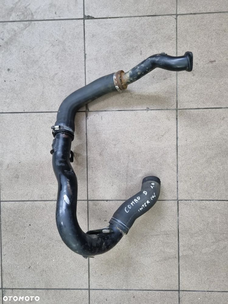 PRZEWÓD POWIETRZA TURBO INTERCOOLER OPEL COMBO D FIAT DOBLO II  10-17r. 1.6 CDTI