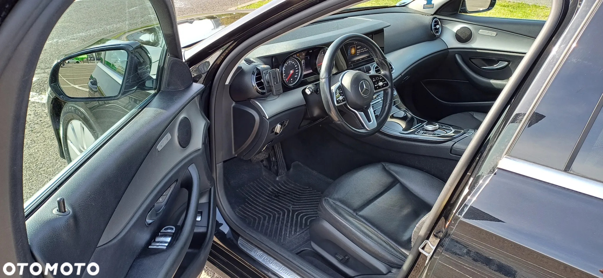 Mercedes-Benz Klasa E 200 d 9G-TRONIC - 6