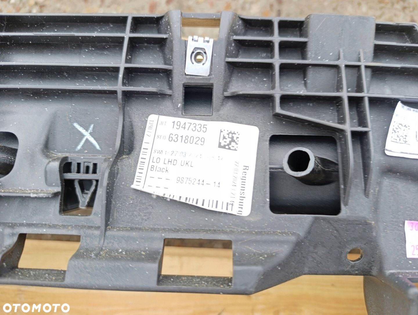 BMW U11 X1 DRUGA CZĘŚĆ KONSOLI DESKA 9875244 EUROPA - 4
