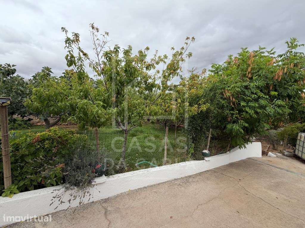 Propriedade T3 com Anexo T1+1 completamente renovada e jardim com 1... - Grande imagem: 5/43