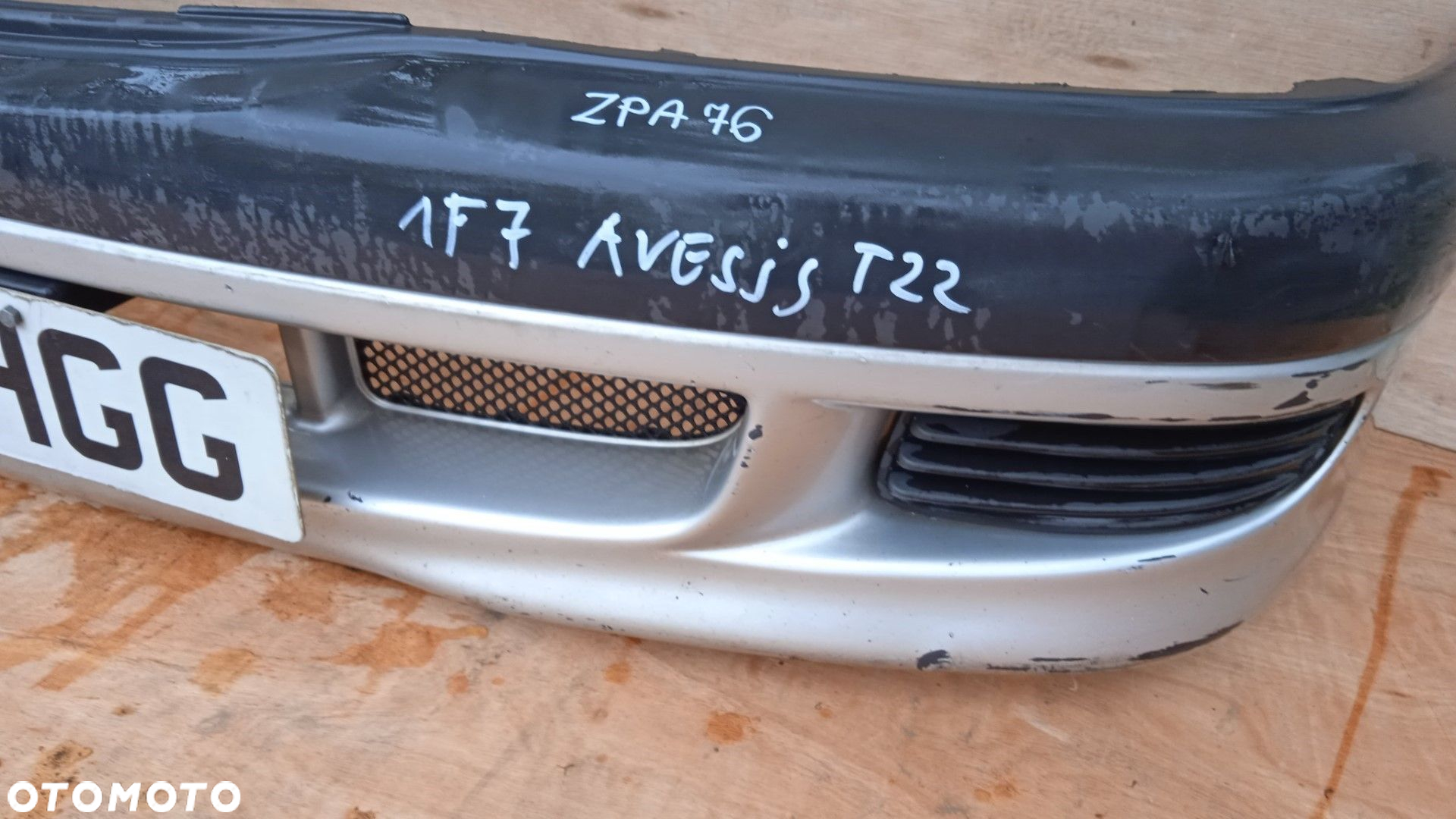 TOYOTA AVENSIS T22   ZDERZAK PRZÓD 1F7 - 6