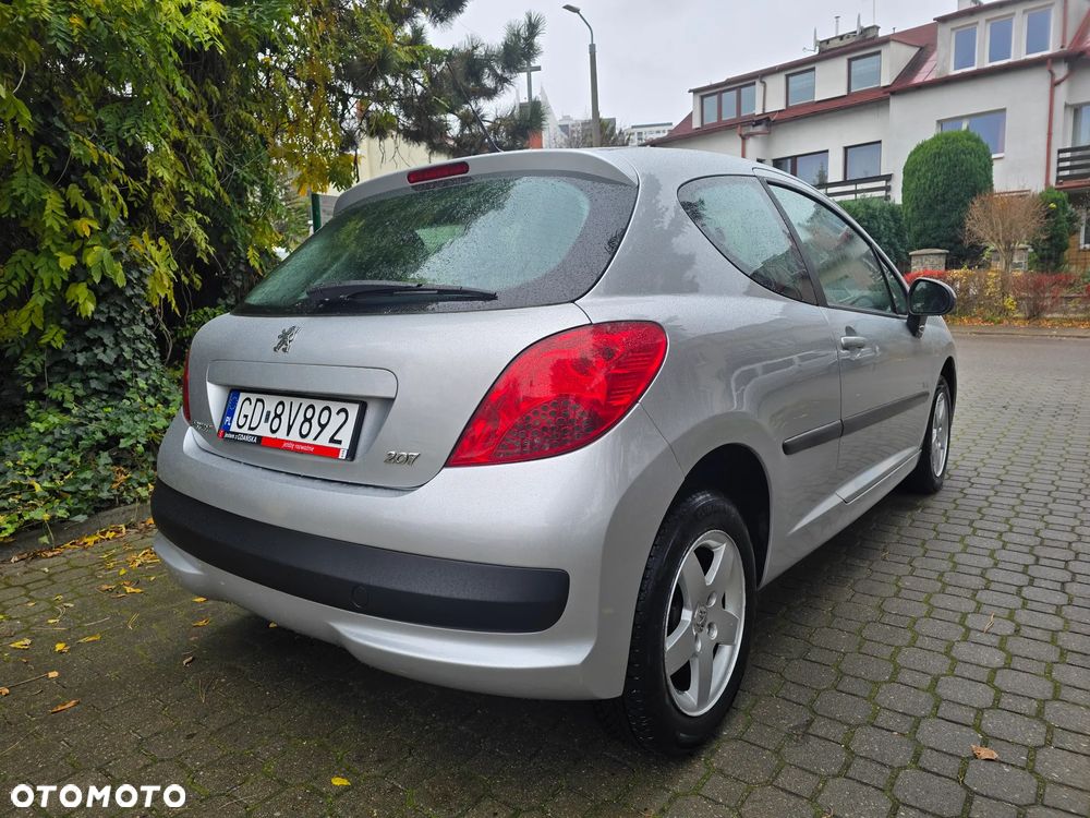Peugeot 207 75 Urban Move - 5