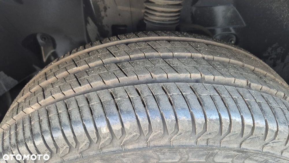 Mercedes-Benz SPRINTER - 11