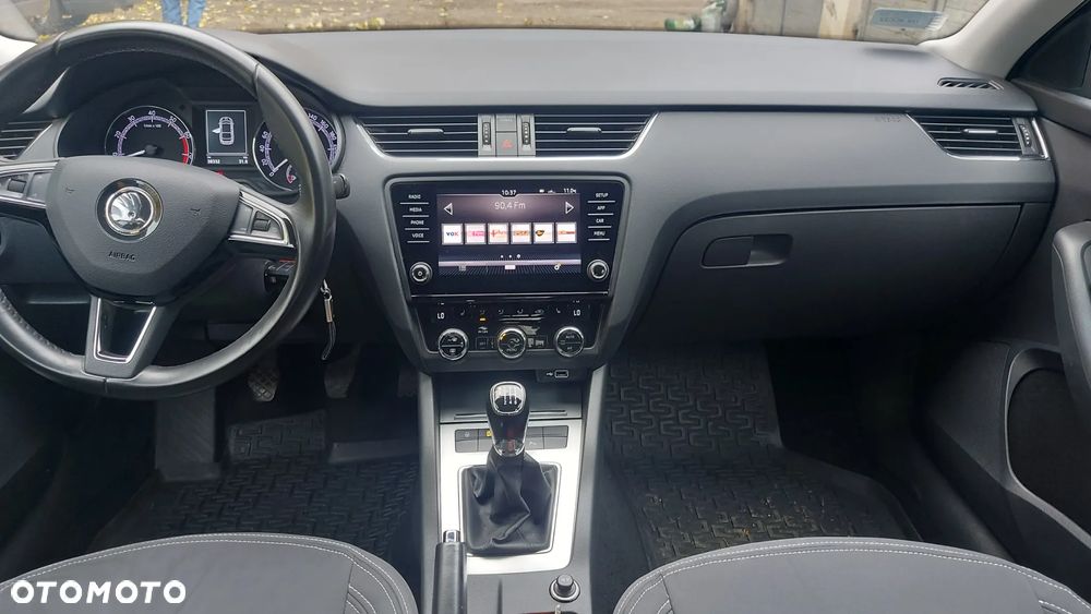 Skoda Octavia 1.5 TSI ACT Business - 34