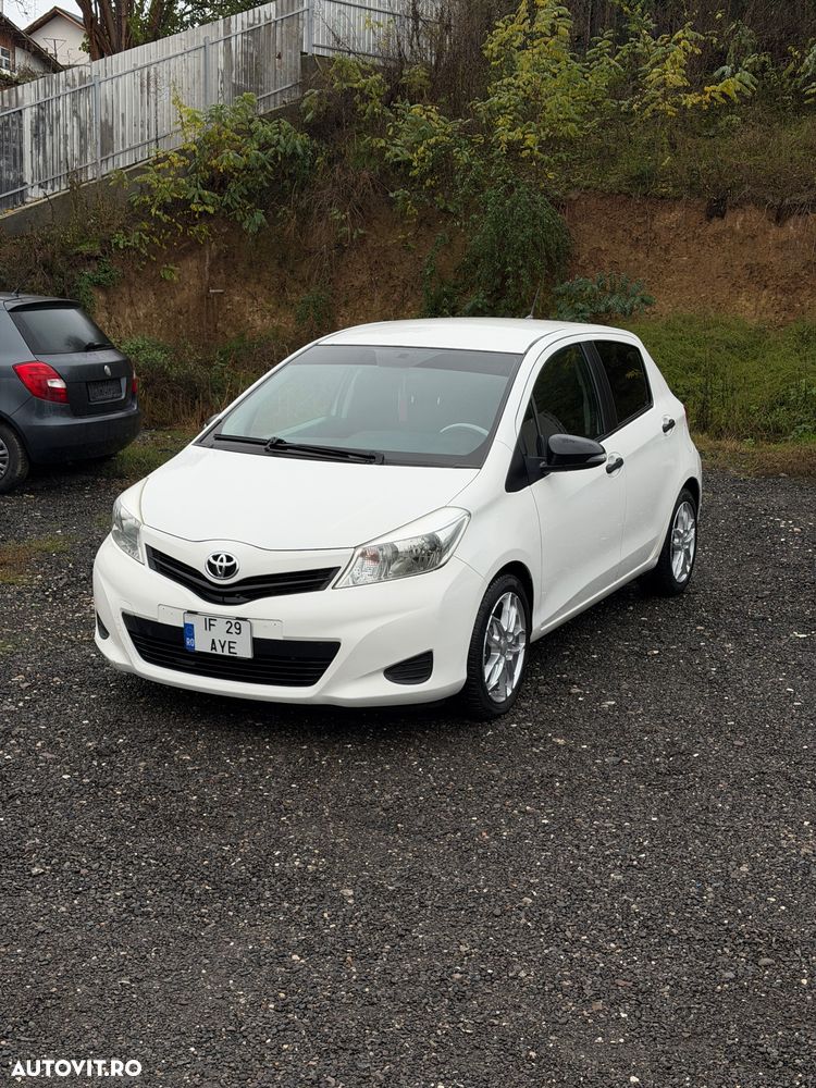 Toyota Yaris 1.4 L D-4D DPF Terra - 1