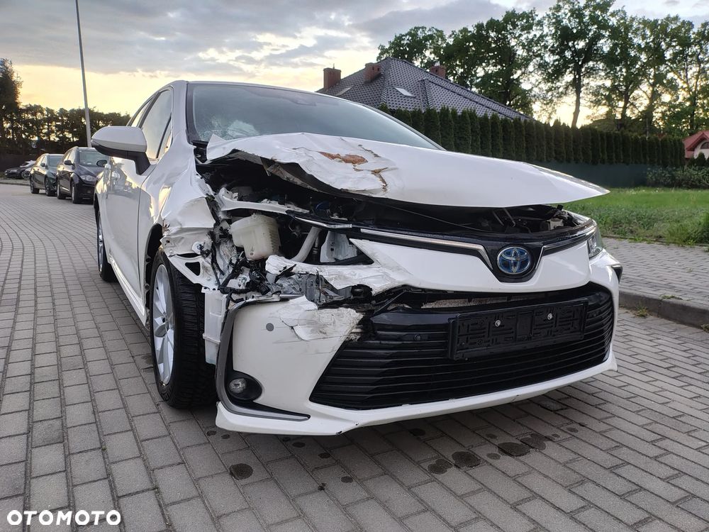 Toyota Corolla - 16