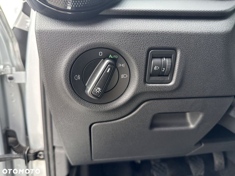 Skoda Fabia 1.0 Ambition - 20