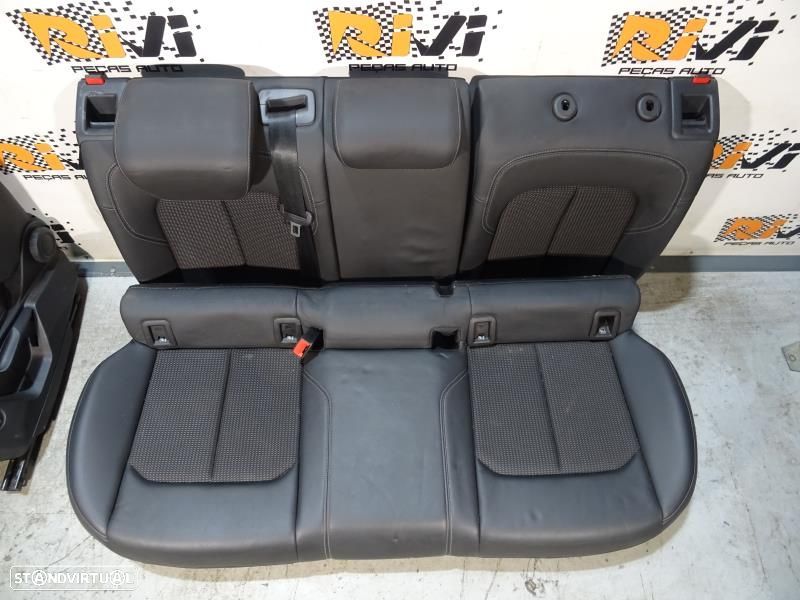 Bancos Audi Q2 SLine em Pele e Tecido com Quartelas - 6
