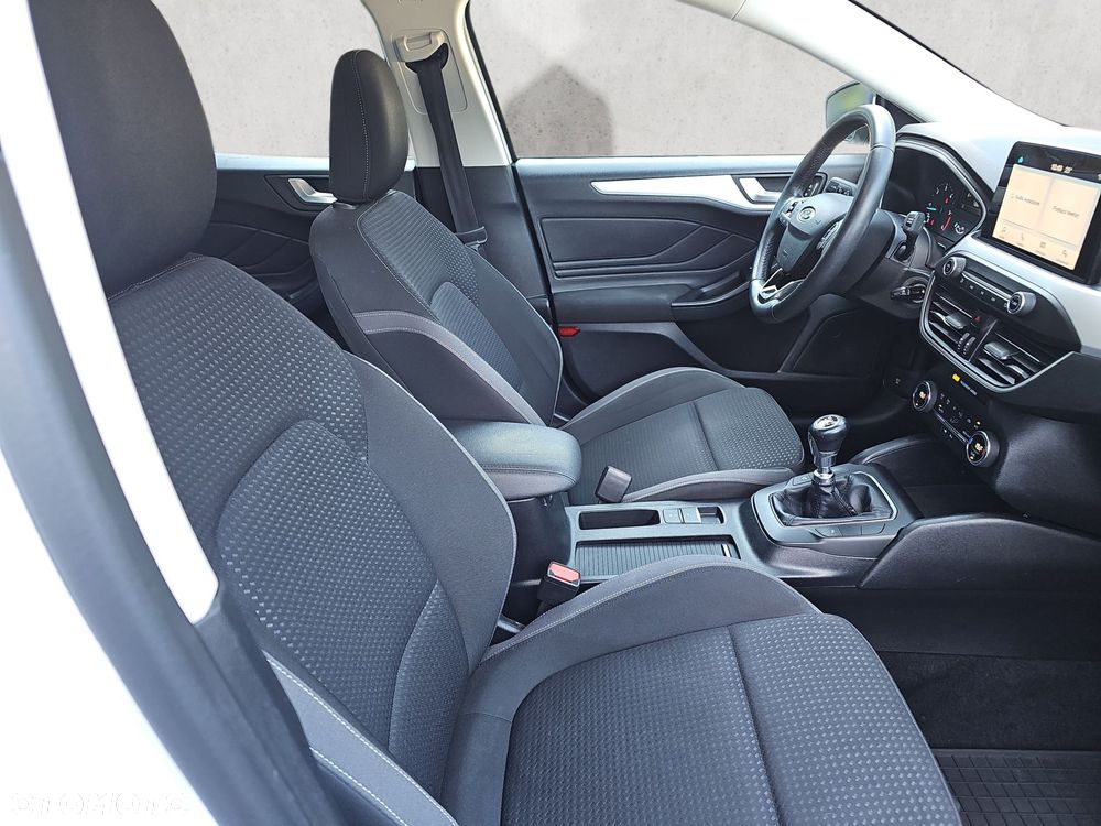 Ford Focus - 14