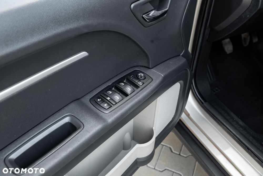 Dodge Journey - 16