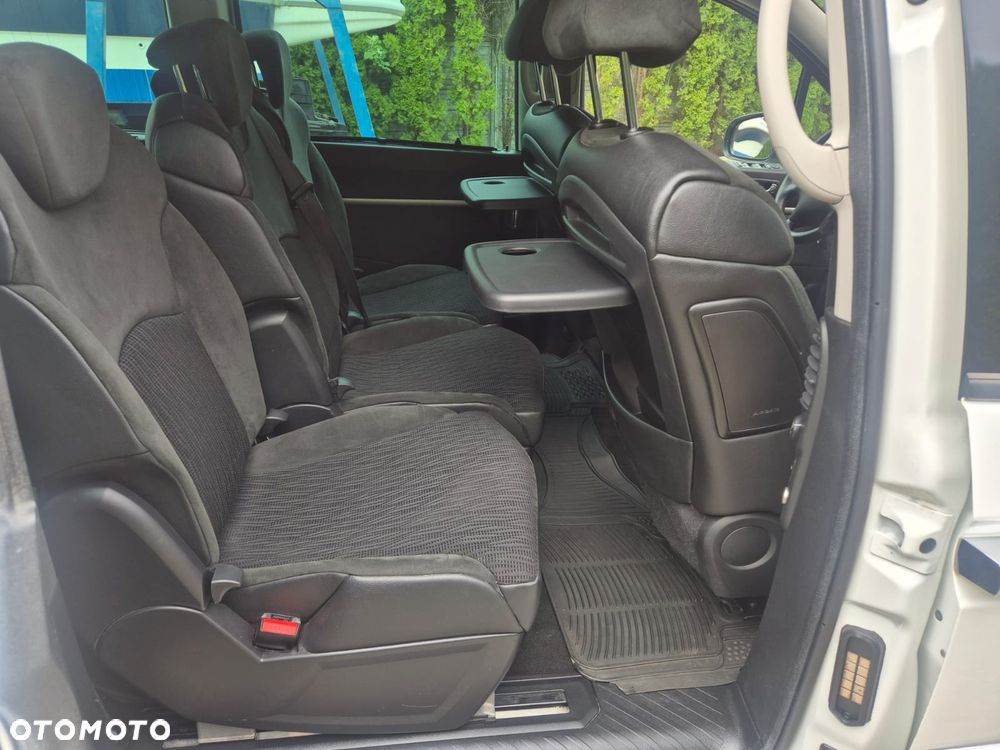 Citroën C8 HDi 165 Exclusive - 13