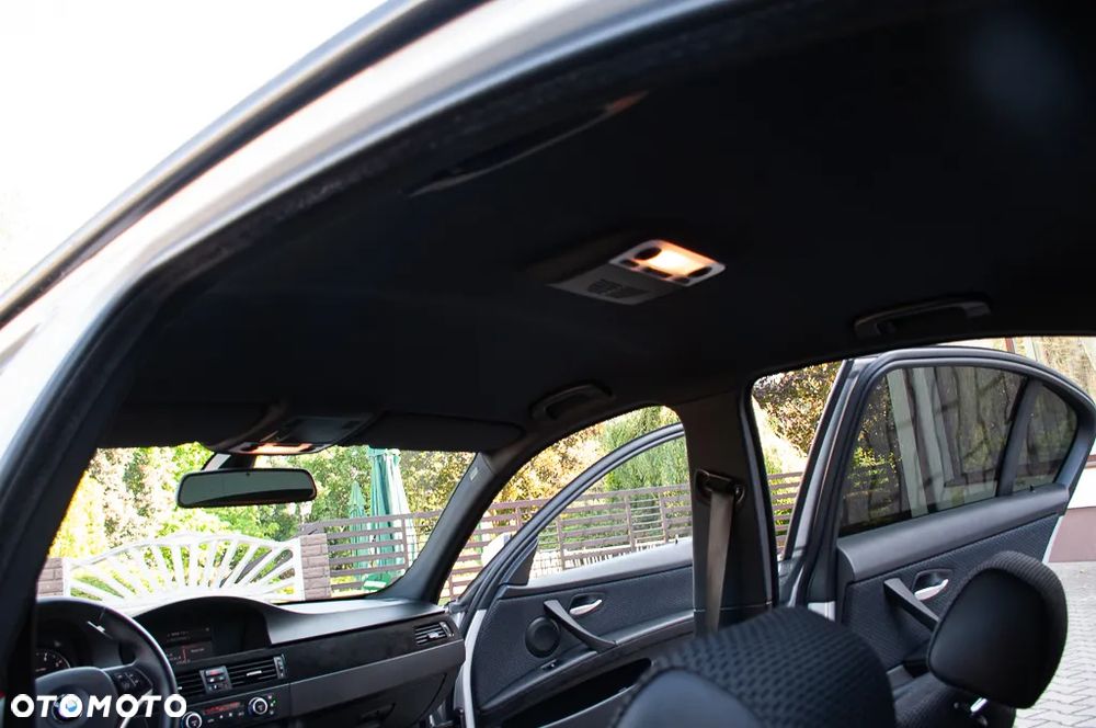 BMW Seria 3 - 22