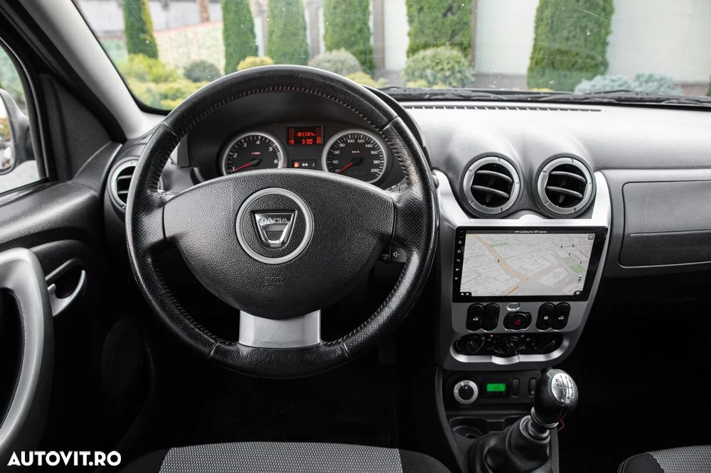 Dacia Duster dCi 110 FAP 4x4 Prestige - 4