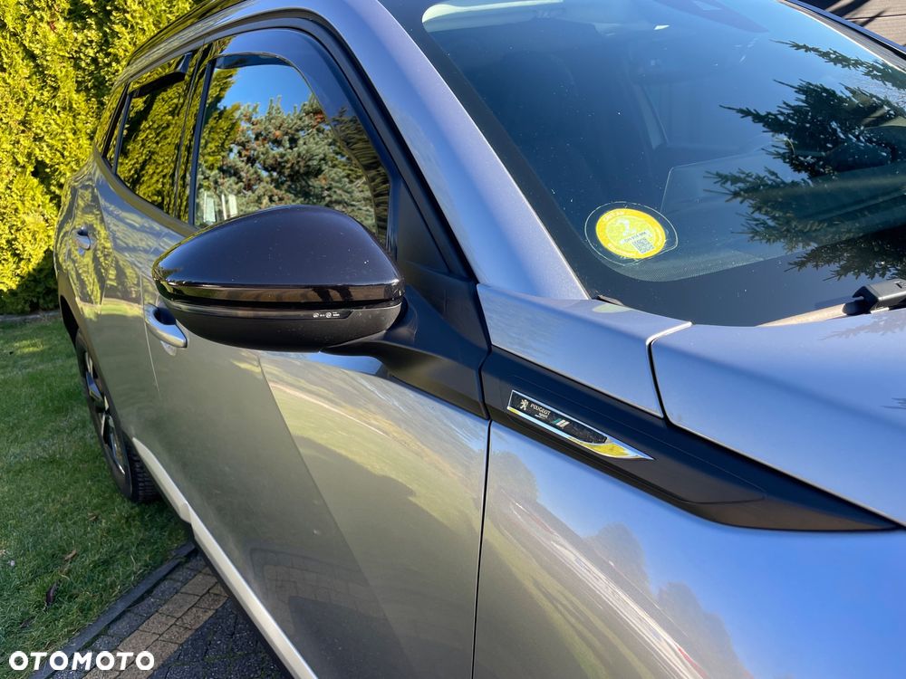 Peugeot 2008 1.5 BlueHDi Allure S&S EAT8 - 29