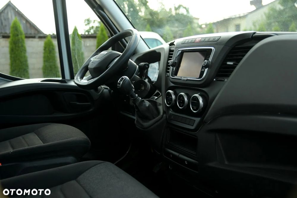 Iveco DAILY 35-180 * AUTOLAWETA * BOGATA * WYJĄTKOWO ZADBANA! - 18