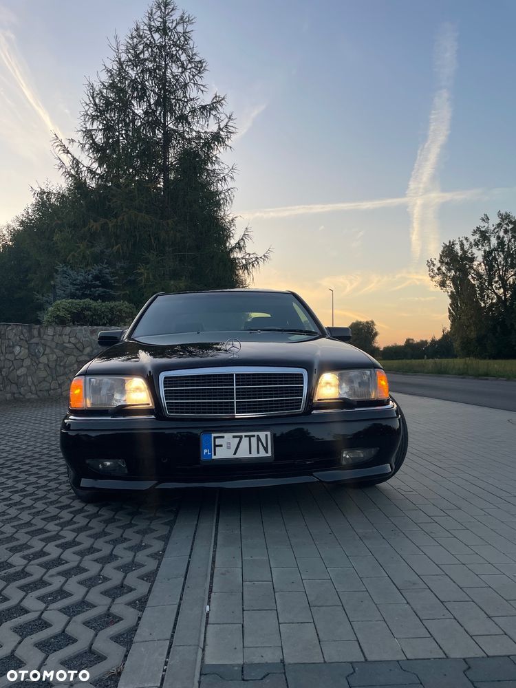 Mercedes-Benz Klasa C - 1