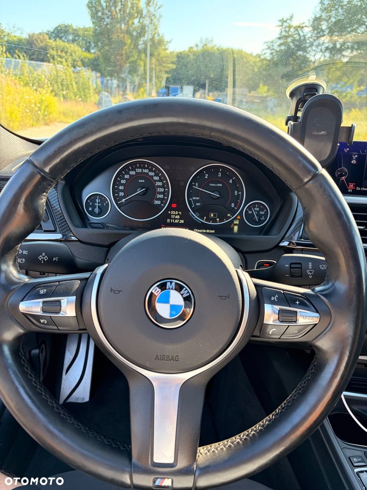 BMW Seria 3 318d M Sport EU6 - 25