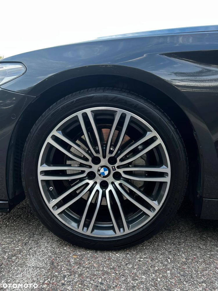 BMW Seria 5 530i M Sport sport - 12
