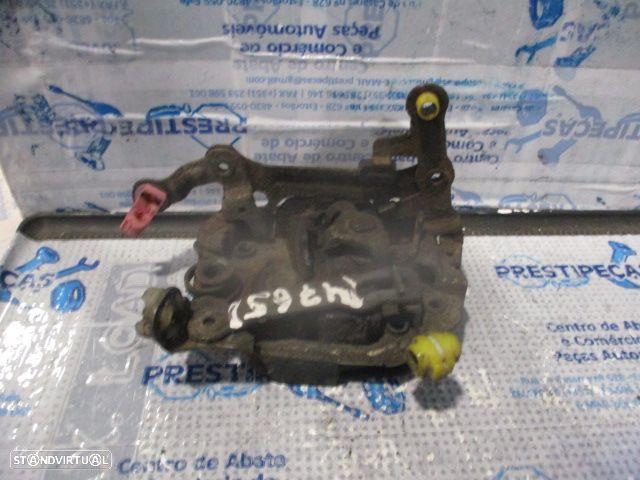 Fecho Fec4765 NISSAN Pick-Up D21 1992 2.5D 75CV 4P CINZA FD Manual NISSAN D21 1992 2.5D 85CV 2P CASTANHO FD Manual - 1