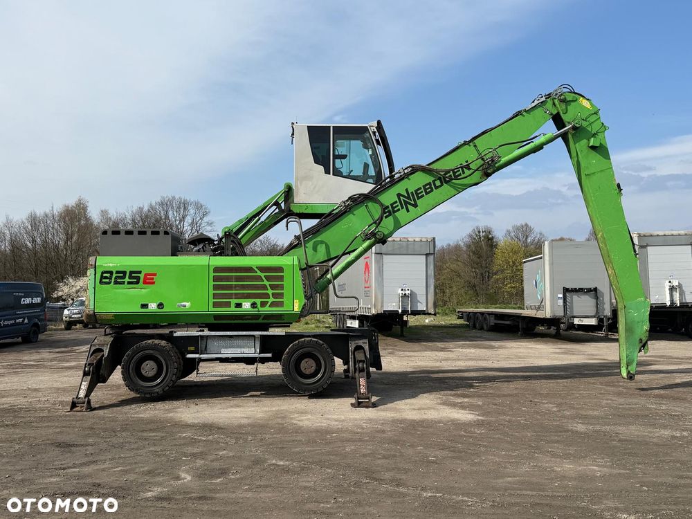 Sennebogen 825E - 2