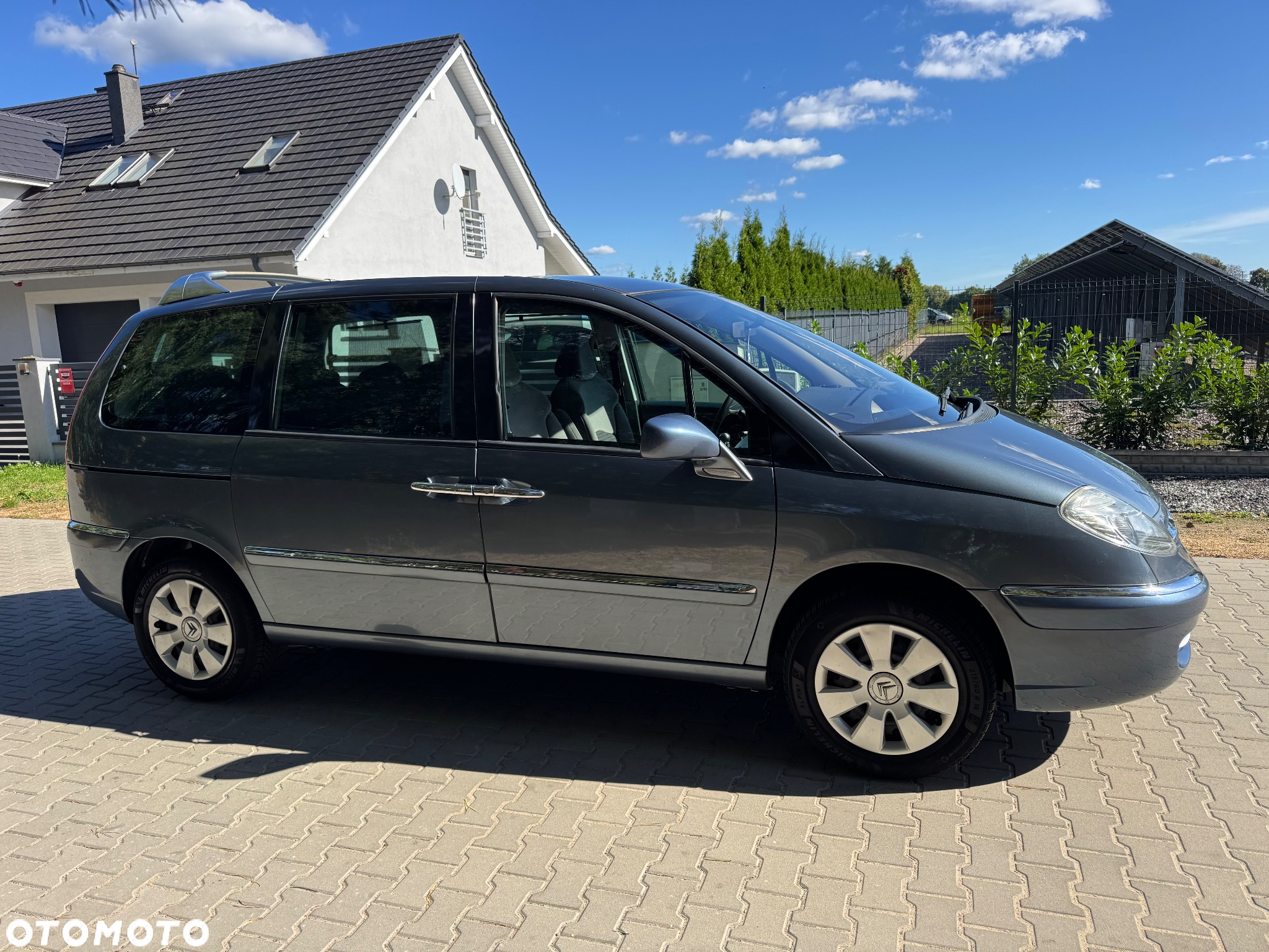 Citroën C8 2.0 16V Confort - 23
