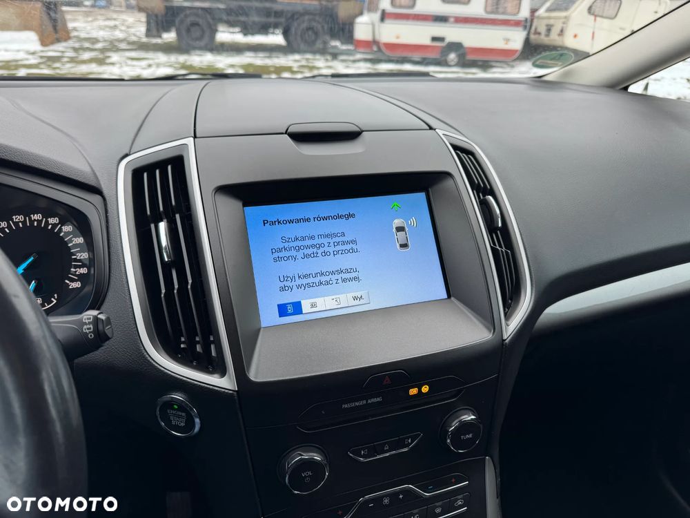 Ford S-Max 1.5 EcoBoost Titanium - 18