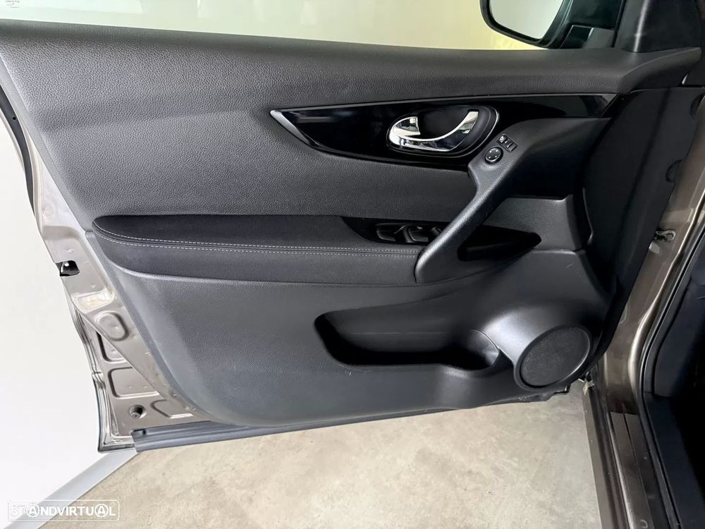 Nissan Qashqai 1.5 dCi Tekna Sport 18 360 - 57