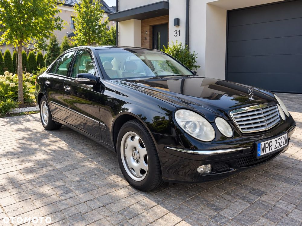 Mercedes-Benz Klasa E - 3