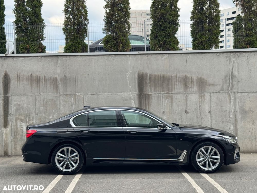 BMW Seria 7 730d xDrive - 9