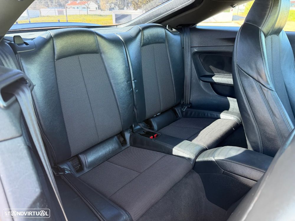 Audi TT Coupé 2.0 TDI S-line - 7