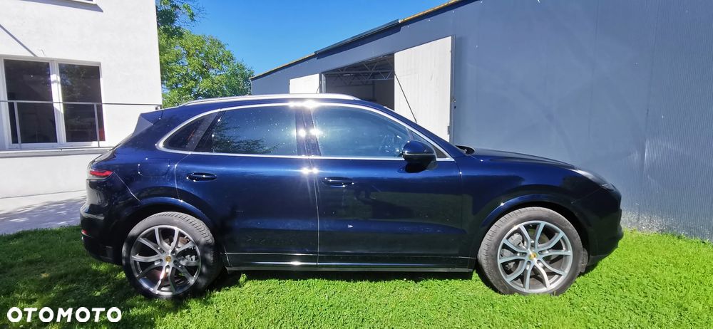 Porsche Cayenne S - 2