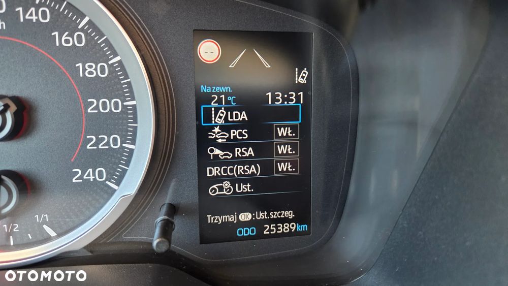 Toyota Corolla 1.5 Comfort - 28